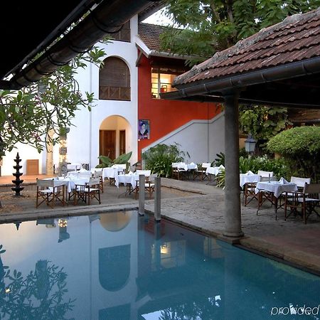 Malabar House Hotell Kochi Exteriör bild