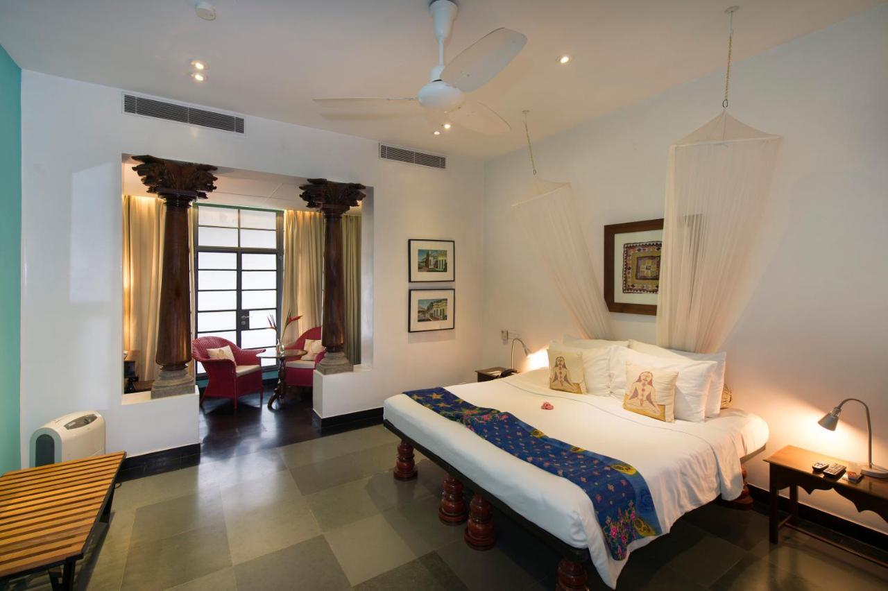 Malabar House Hotell Kochi Exteriör bild