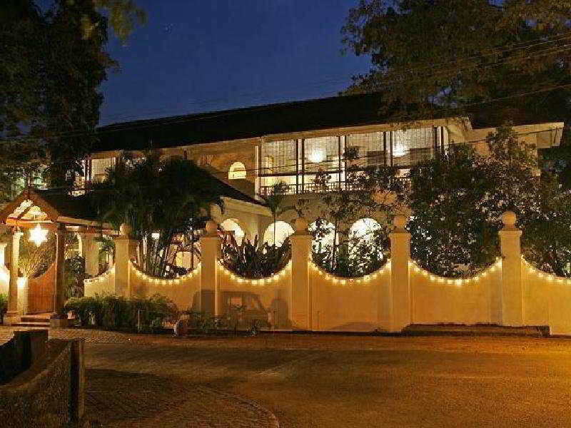 Malabar House Hotell Kochi Exteriör bild